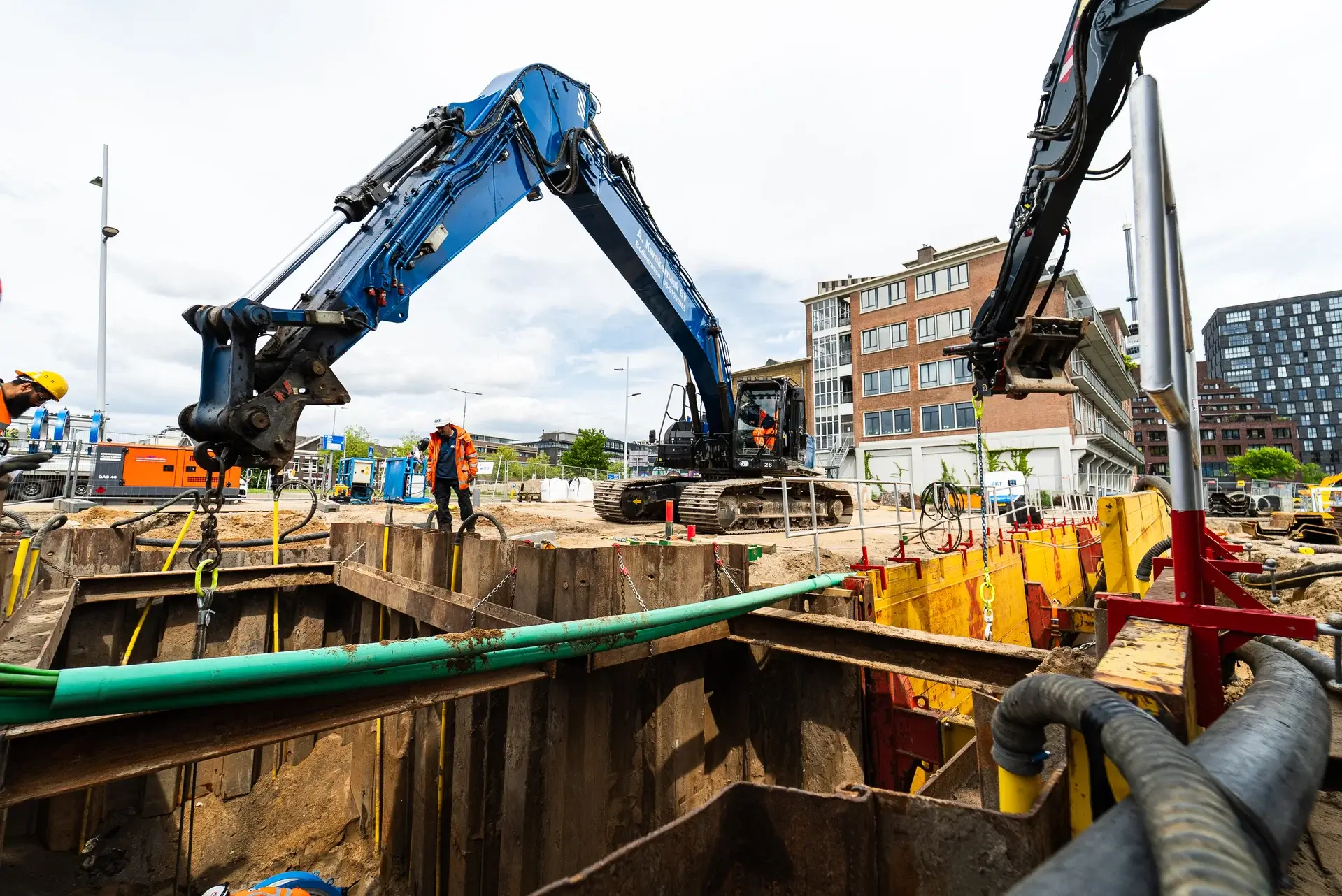 Specialistisch grond- en damwandwerk voor project Westlus Rotterdam